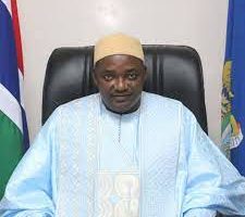 Adama Barrow awangudde akalulu ke Gambia