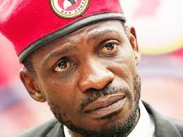Bobi Wine akayukidde abazungu
